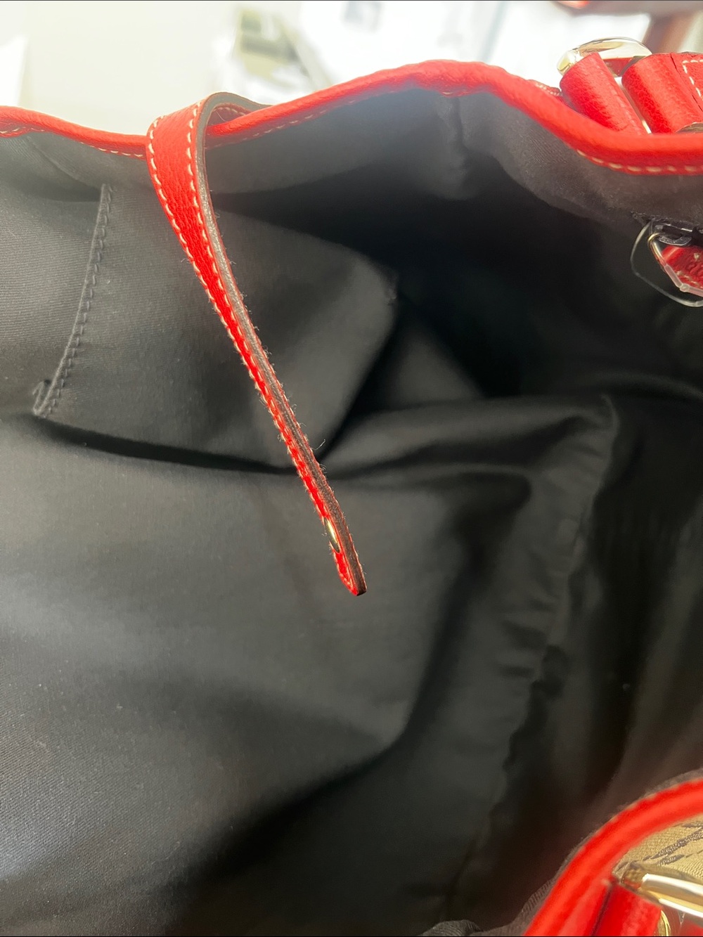 Gucci Beige with blue GG Canvas Shoulder Bag with Red Leather Trim. - Picture 2 of 8